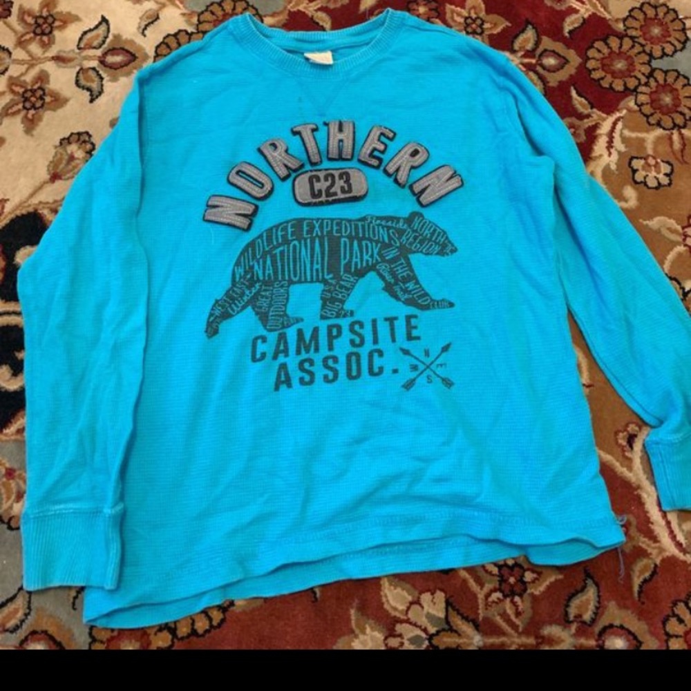 Clothes - Picture 2 of 8